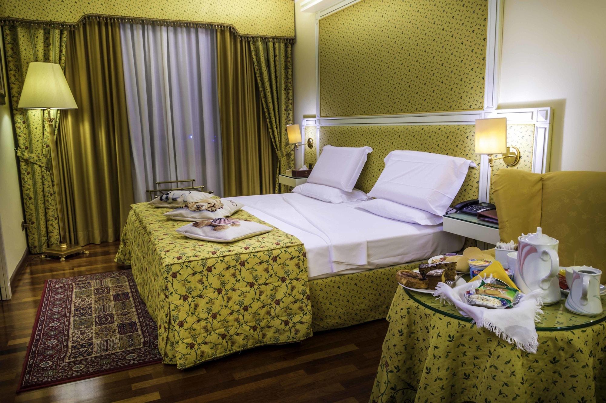 Hotel La Bussola Novara Dış mekan fotoğraf