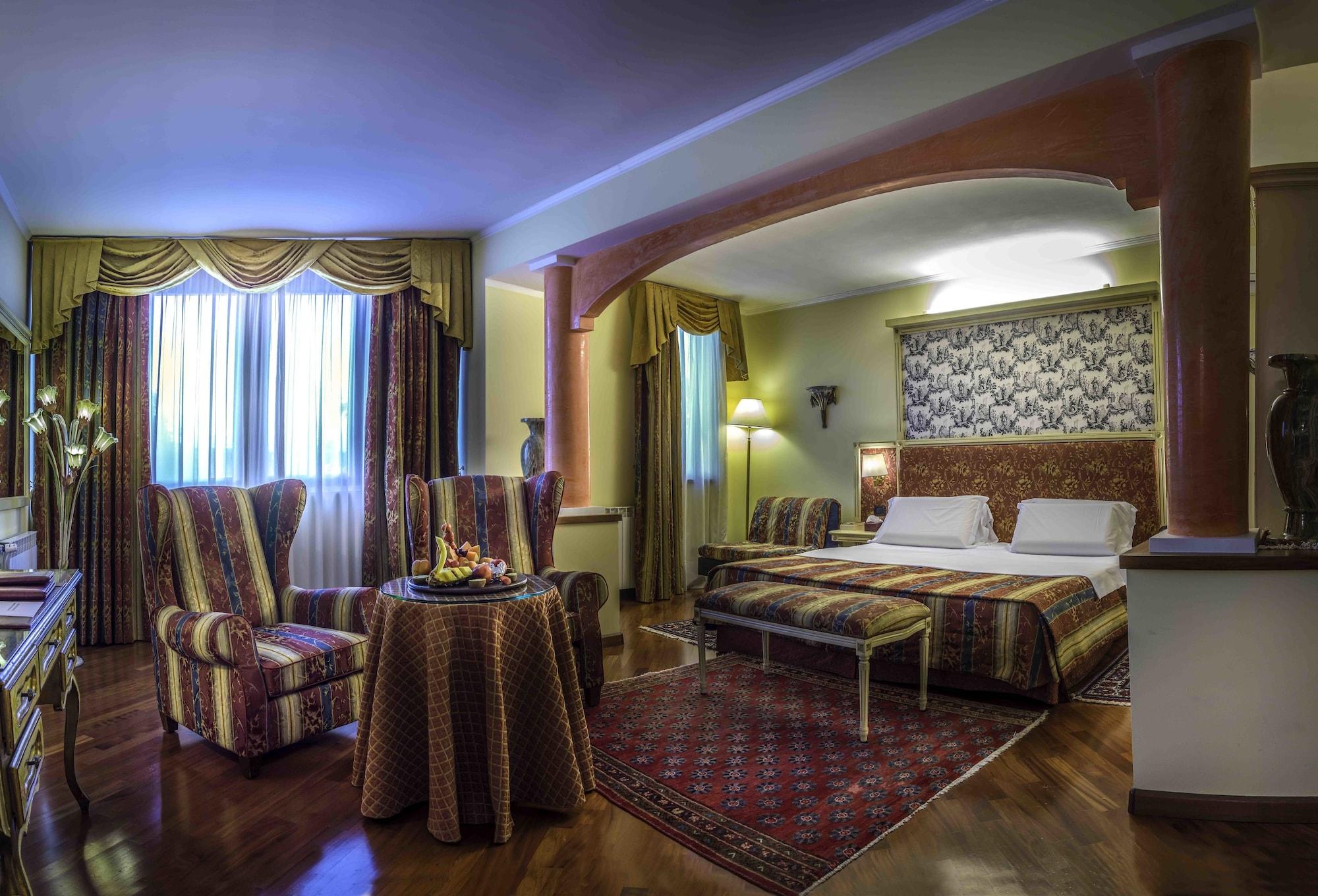 Hotel La Bussola Novara Dış mekan fotoğraf
